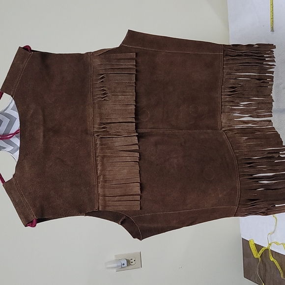 Top - Picture 2 of 3